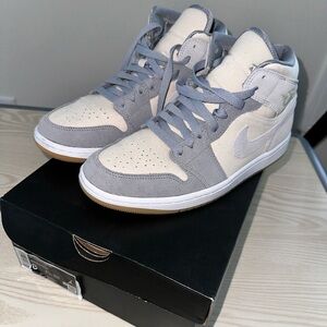 Nike Air Jordan Mid SE